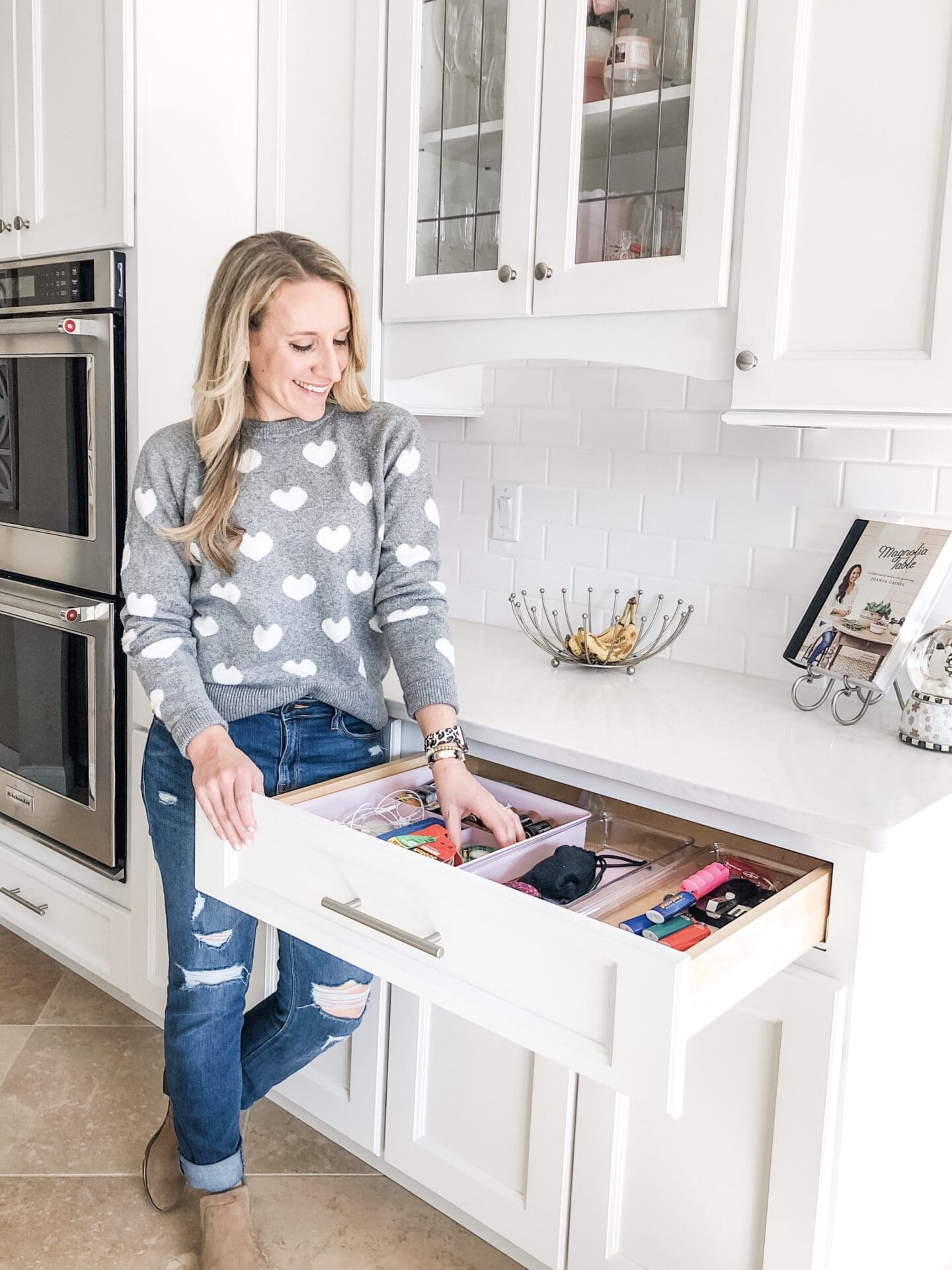 CHOREGASM: HOW TO ORGANIZE THE JUNK DRAWER